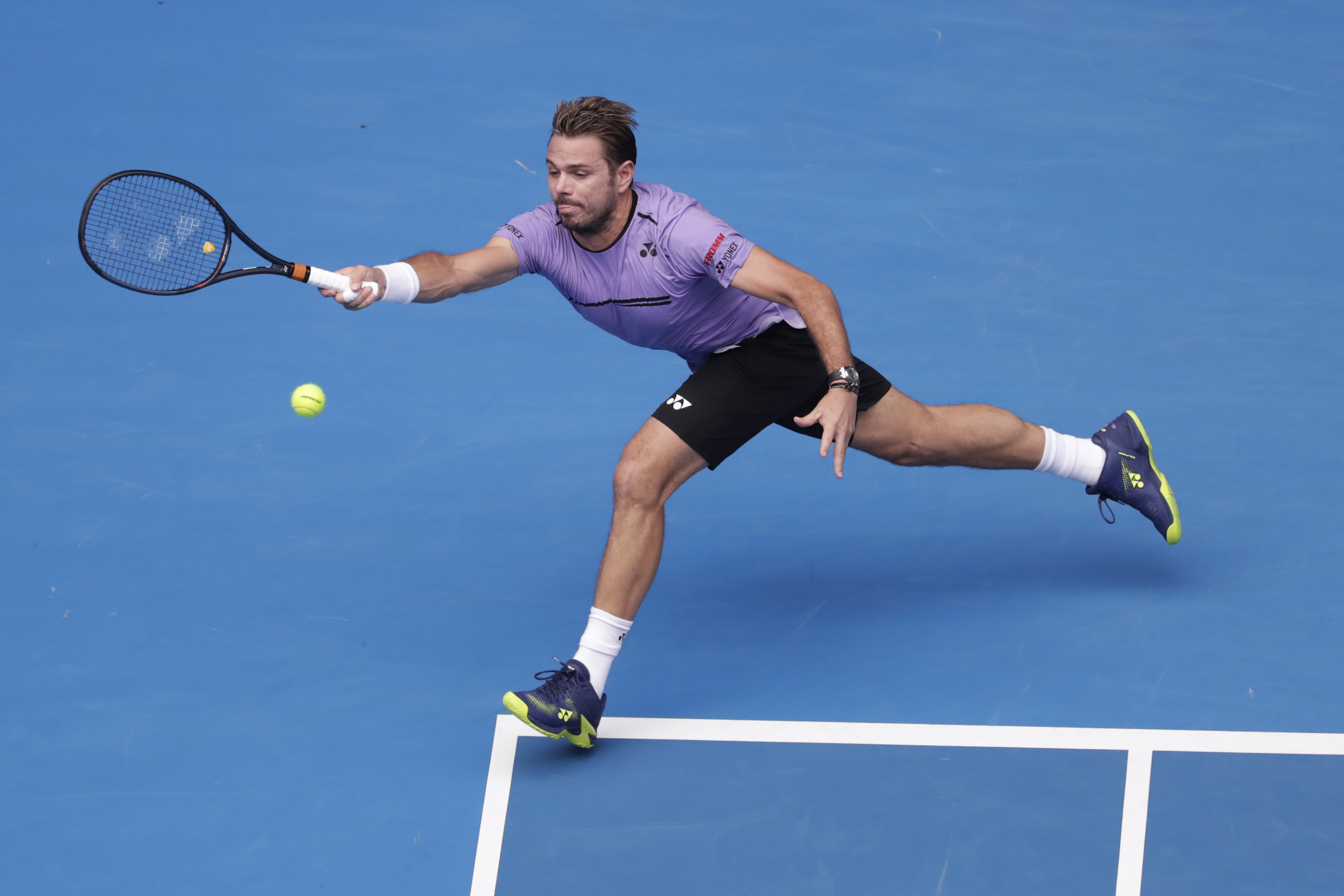 关于世界网球队险胜英国网球队，瓦林卡惊艳世界的信息