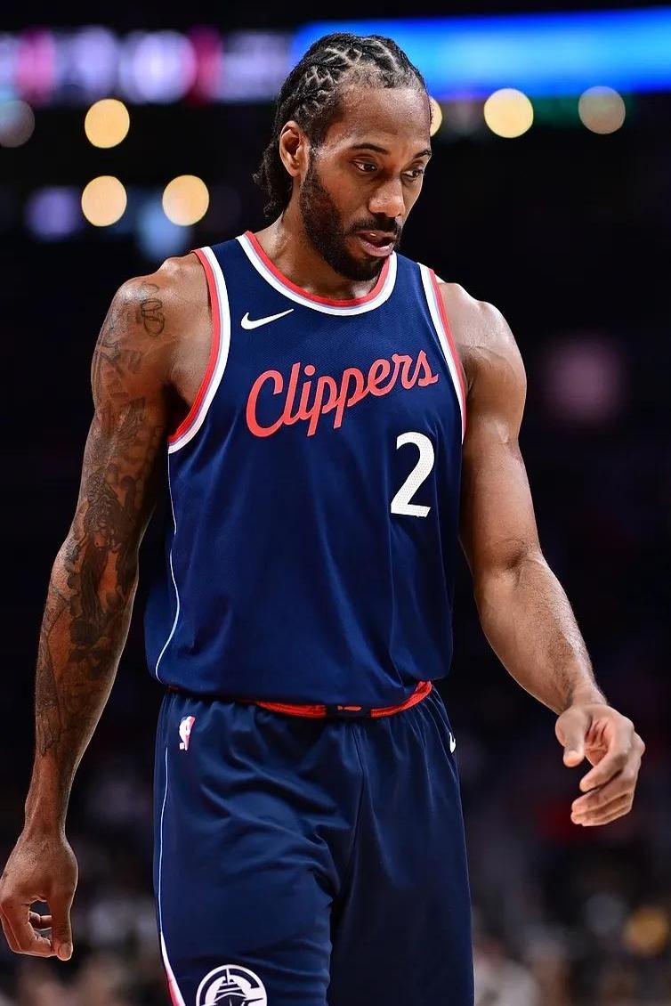 雄鹿逆转76人,伦纳德绝境逆转的简单介绍 雄鹿逆转76人,伦纳德绝境逆转的简单介绍