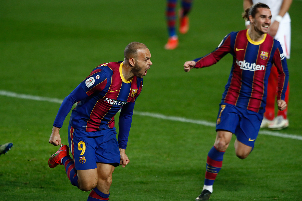 塞维利亚成功逆转，将席卷对手的胜利进行到底的简单介绍