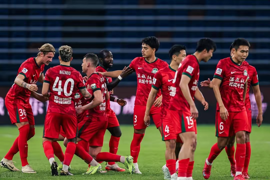 关于河南队全队发挥出色，稳步领先对手的信息