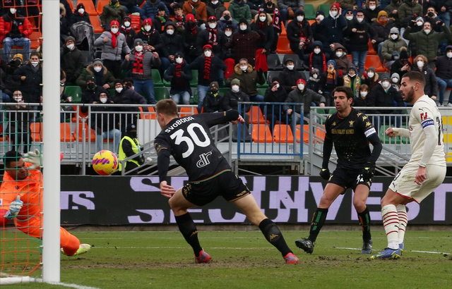 AC米兰客场告捷,积分领先扩大的简单介绍 AC米兰客场告捷,积分领先扩大的简单介绍