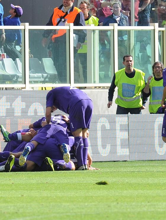 关于佛罗伦萨进攻火力横扫,继续领跑射手榜的信息 关于佛罗伦萨进攻火力横扫,继续领跑射手榜的信息