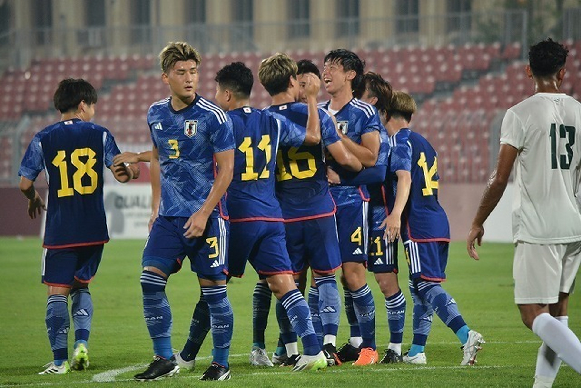 日本队轻取中国队，辛杜关键制胜