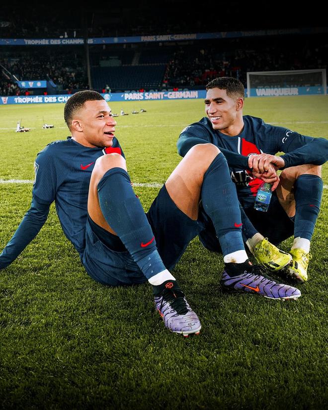 包含摩洛哥完胜巴黎,阿什拉夫状态火热的词条 包含摩洛哥完胜巴黎,阿什拉夫状态火热的词条