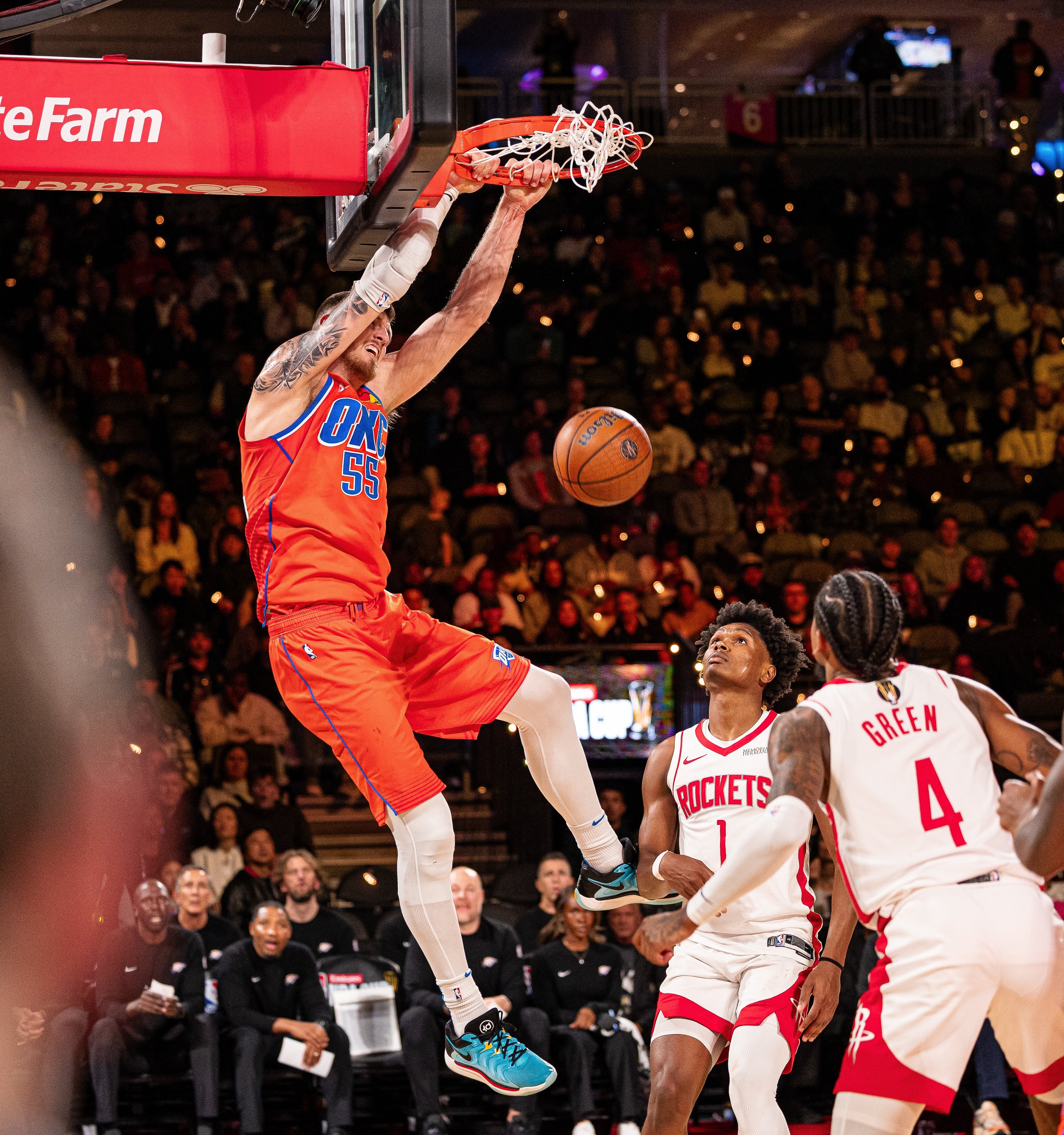 灰熊险胜太阳，布伦森状态火热的简单介绍