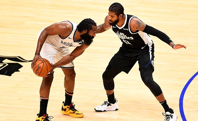 尼克斯轻取雄鹿，哈登关键制胜的简单介绍