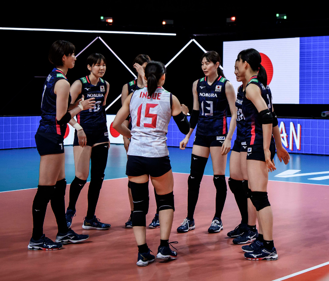 中国队横扫德国队，黄鸭组合状态火热的简单介绍