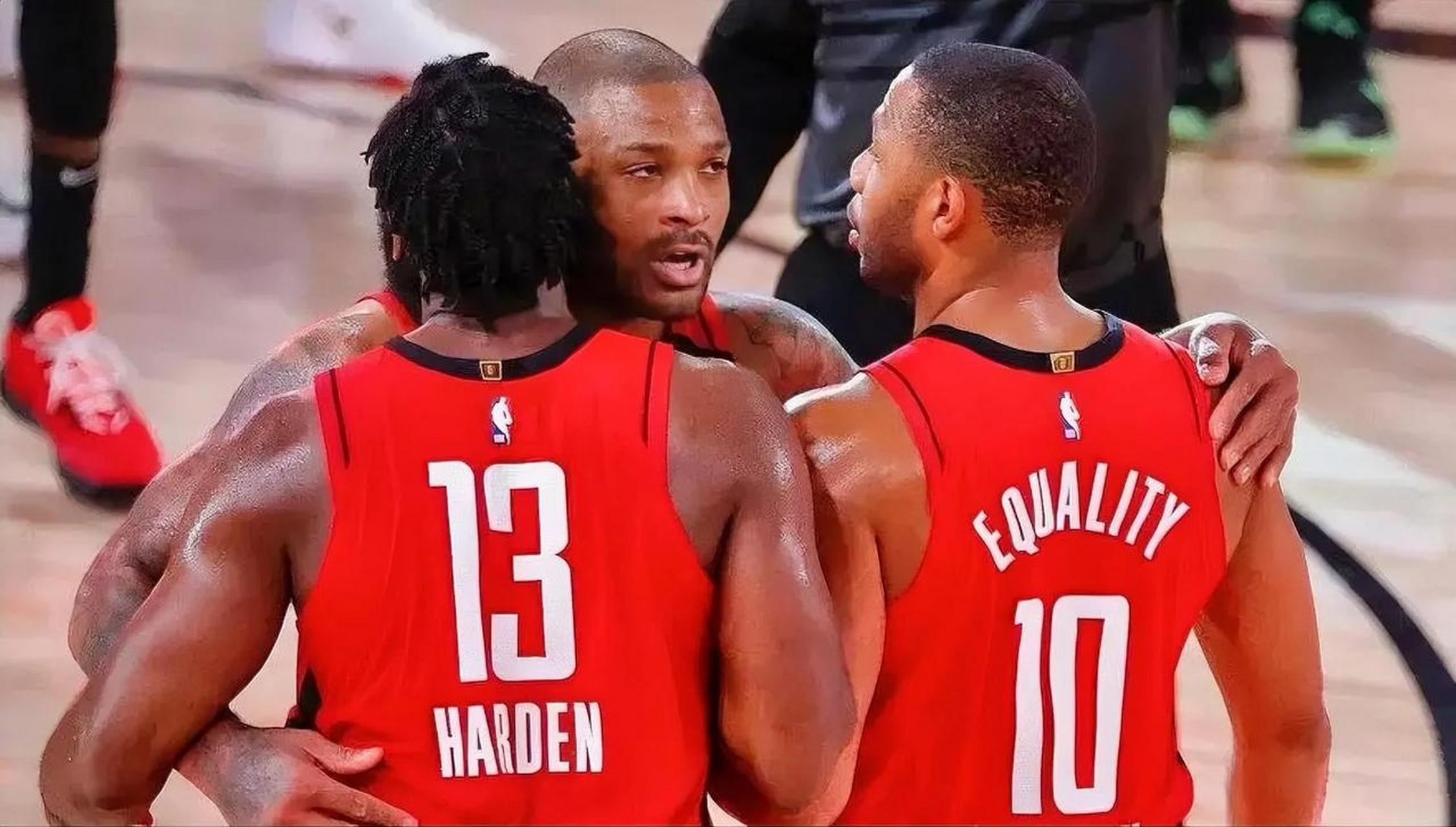 关于北京队碾压火箭，哈登带队取胜的信息