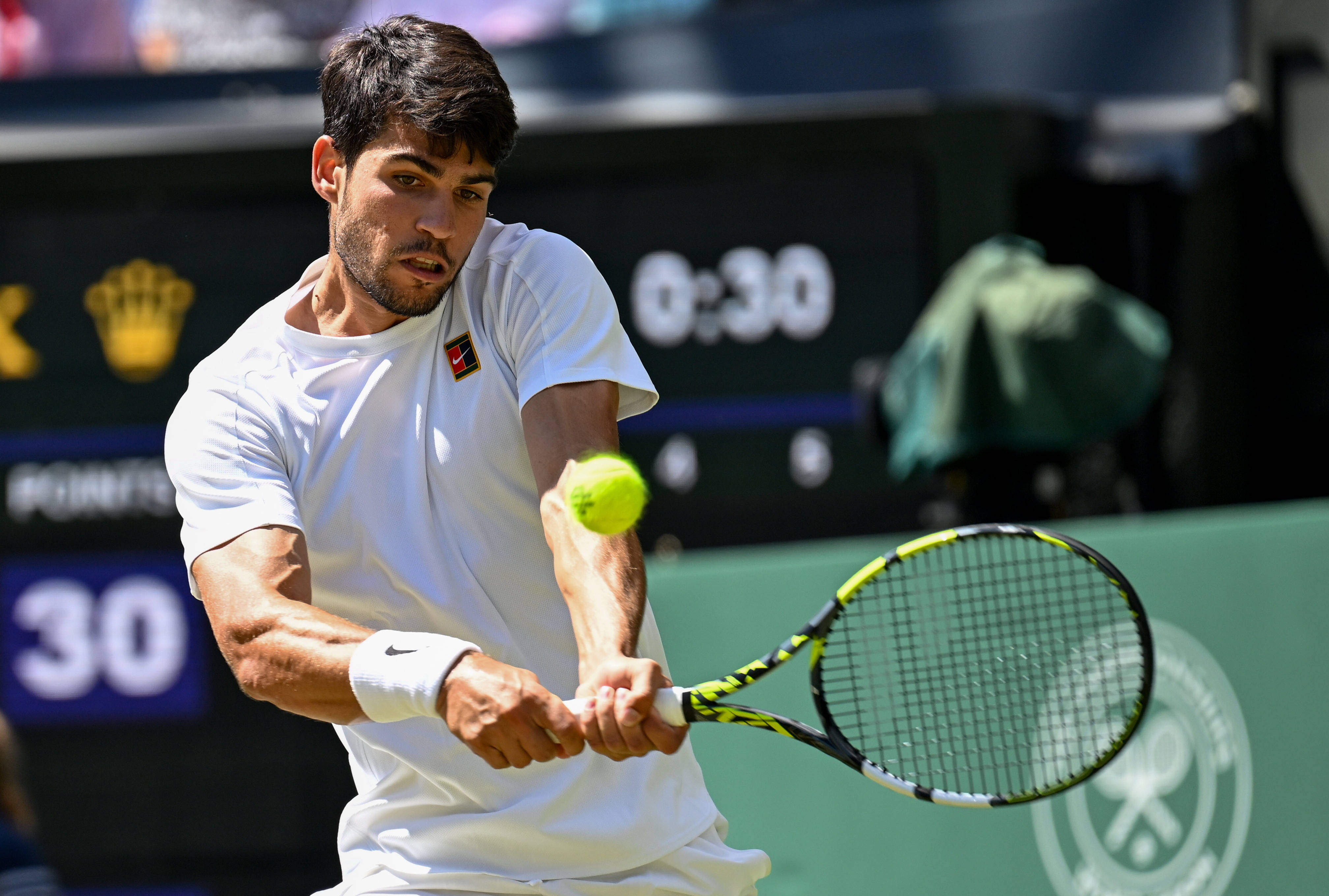 包含ATP总决赛逆转美网，阿尔卡拉斯统治全场的词条